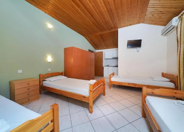 Thalatta Apartament *